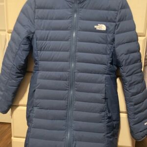 Women’s Belleview Stretch Down Parka EUC sold out online Medium